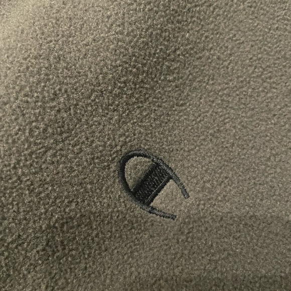 Champion pullover - Picture 3 of 5